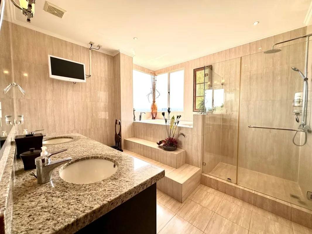 FURNISHED APARTMENT FOR SALE IN VALLE ARRIBA CONDOMINIUM, photo 9