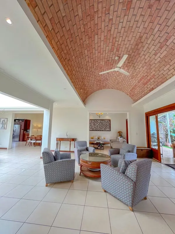 En Venta Casa Independiente amplia y acogedora de 1 Planta en Trejos Montealegre, Escazú, photo 9