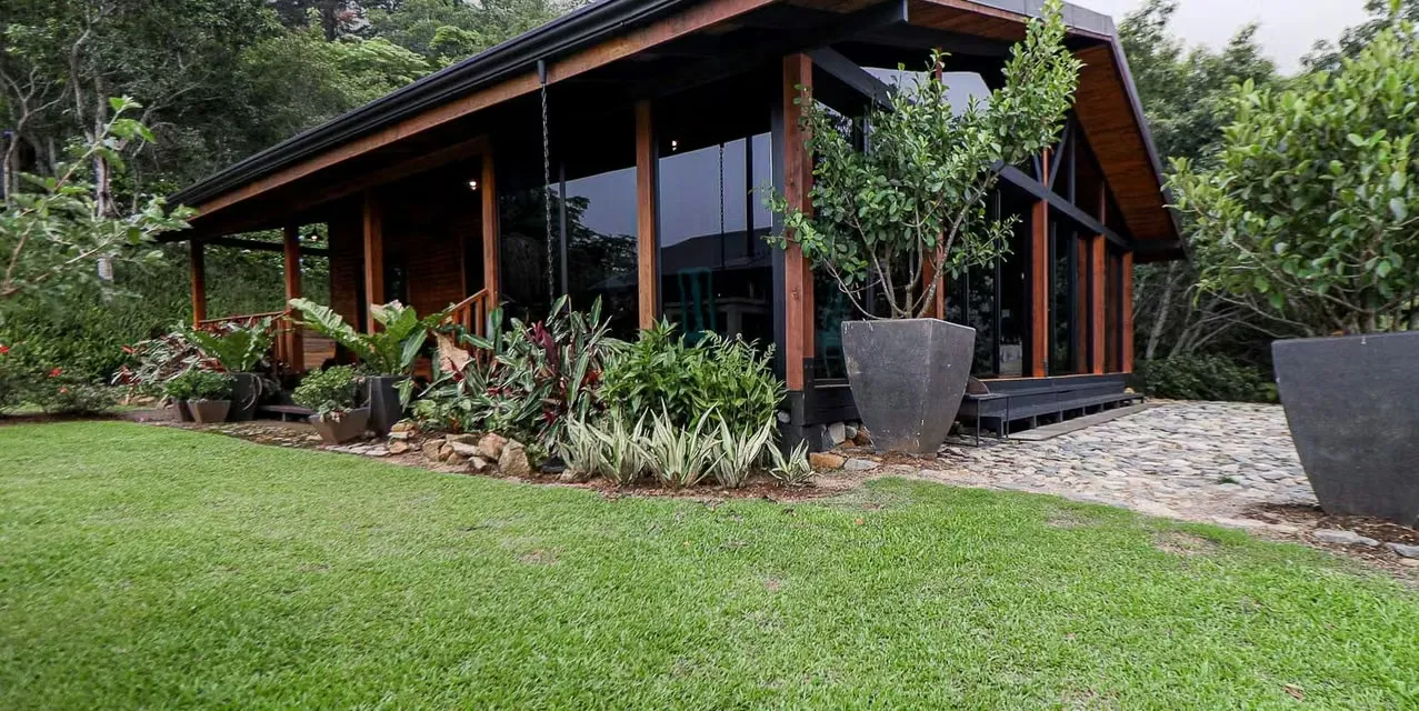 2-bedroom off-grid house with independent apartment in Salvaje, Acosta, featuring large land, nature views, and privacy near San José, Costa Rica., photo 4