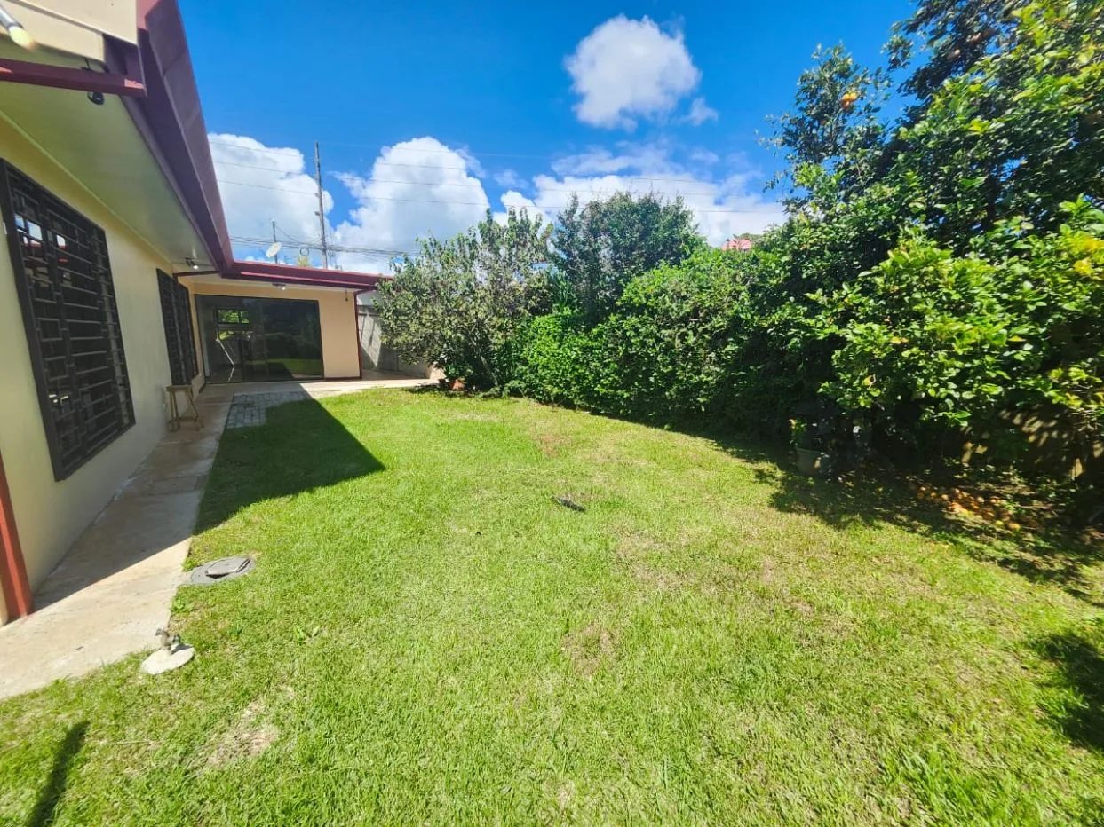 House for Sale in Pedregoso, Pérez Zeledón, Costa Rica: Your Retreat in Nature, photo 6