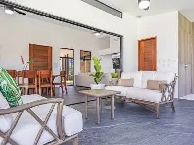 STYLISH 3 BED, 3 BATH BRAND NEW VILLA IN UVITA., photo 7