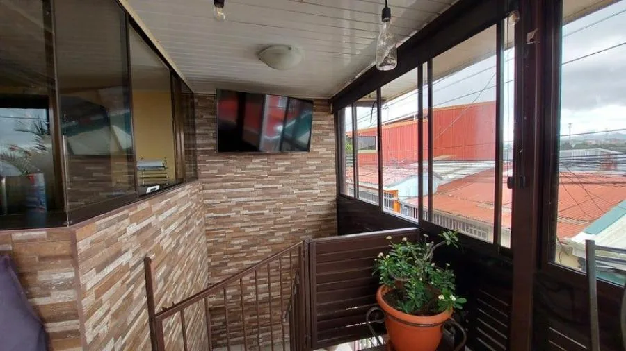 Propiedad con dos apartamentos independientes ubicado en Barrio Seguro en Mozotal RAH 232011 - Venta en Goicoechea, photo 12