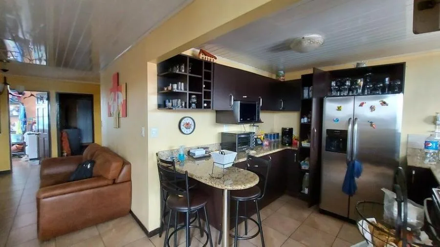 Propiedad con dos apartamentos independientes ubicado en Barrio Seguro en Mozotal RAH 232011 - Venta en Goicoechea, photo 7