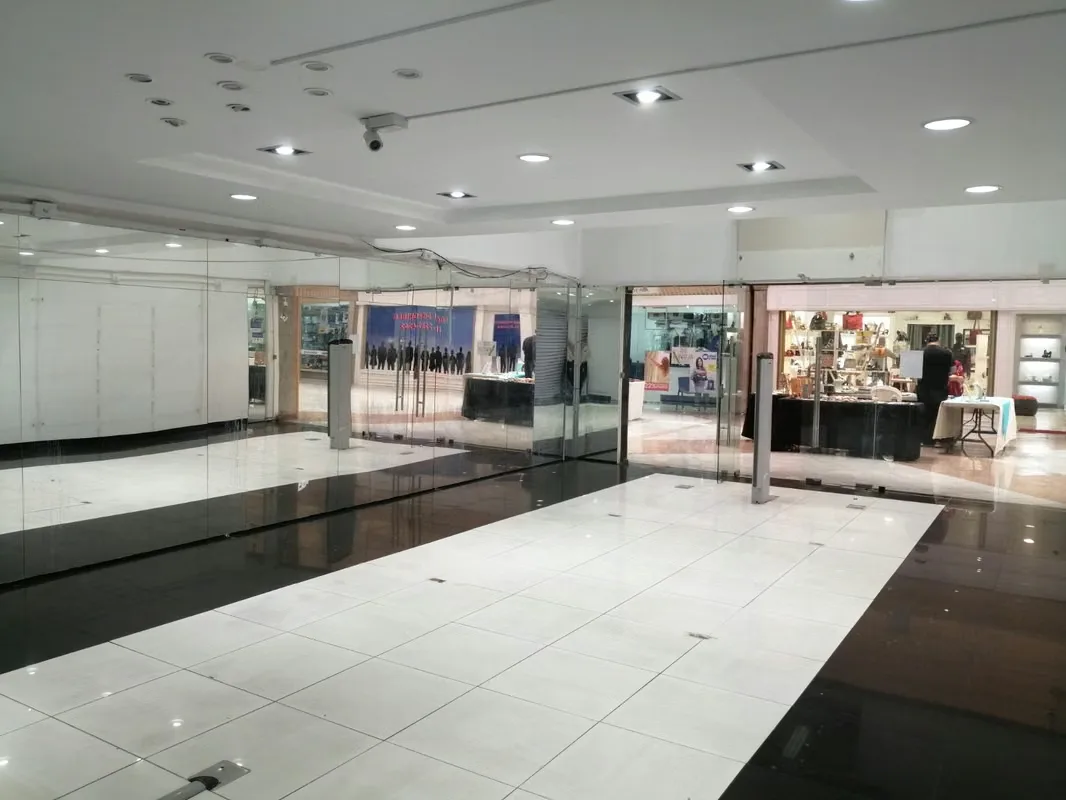 COMMERCIAL SPACE FOR RENT – SAN JOSÉ, CURRIDABAT (120 m²)