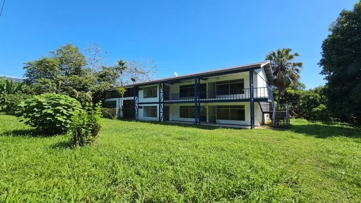 SE VENDE EDIFICIO COMERCIAL CON ALTA VISIBILIDAD EN CORONADO DE OSA - Venta en Osa
