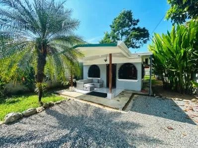 CASA DE PLAYA DE BAHÍA