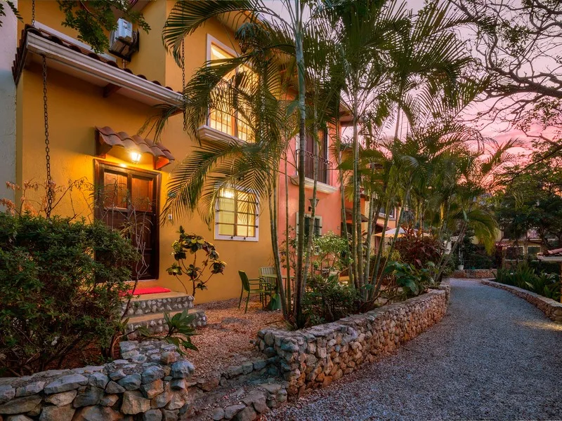 2 Bed Condo For Sale in Tamarindo, photo 2