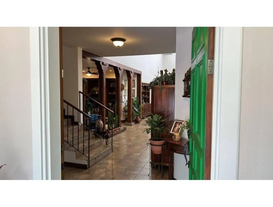 Venta de casa independiente en Santa Ana US$475,000 #ER007 - Venta en Santa Ana, photo 11
