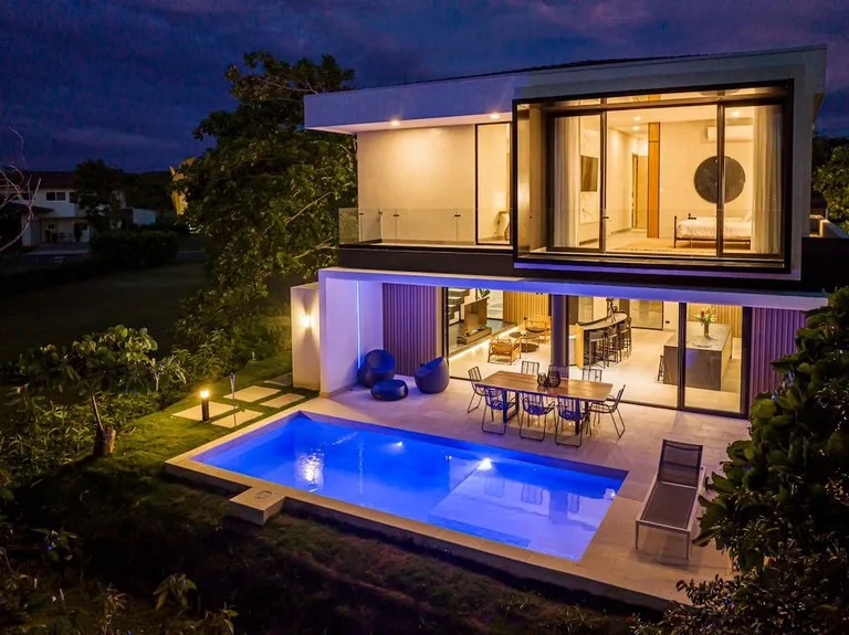 House in Playa Herradura
