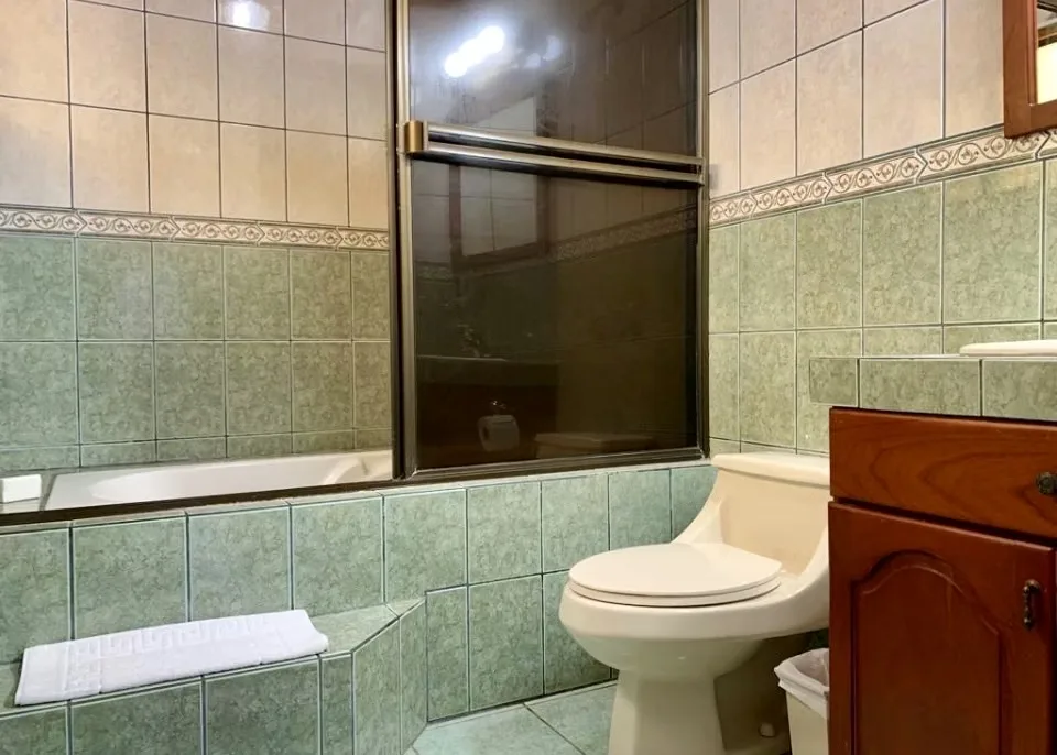 Este cómodo y acogedor apartamento se encuentra totalmente amueblado y equipado para su comidas., photo 13