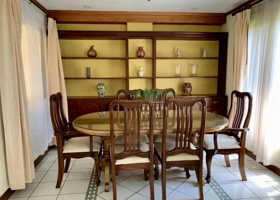 Este cómodo y acogedor apartamento se encuentra totalmente amueblado y equipado para su comidas., photo 3