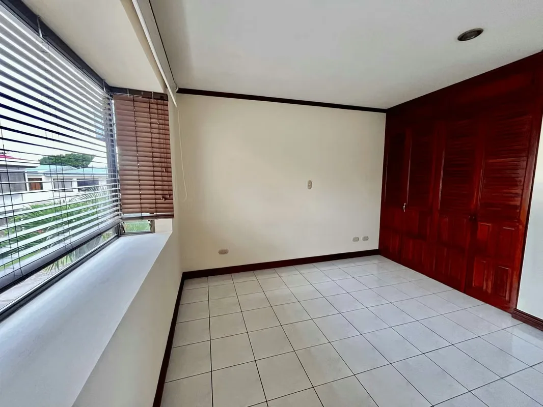 TOWN HOUSE IN CONDOMINIUM FOR RENT - URUCA - HOSPITAL DEL TRAUMA, photo 15