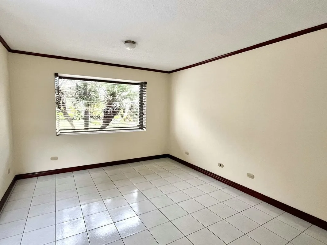 TOWN HOUSE IN CONDOMINIUM FOR RENT - URUCA - HOSPITAL DEL TRAUMA, photo 3