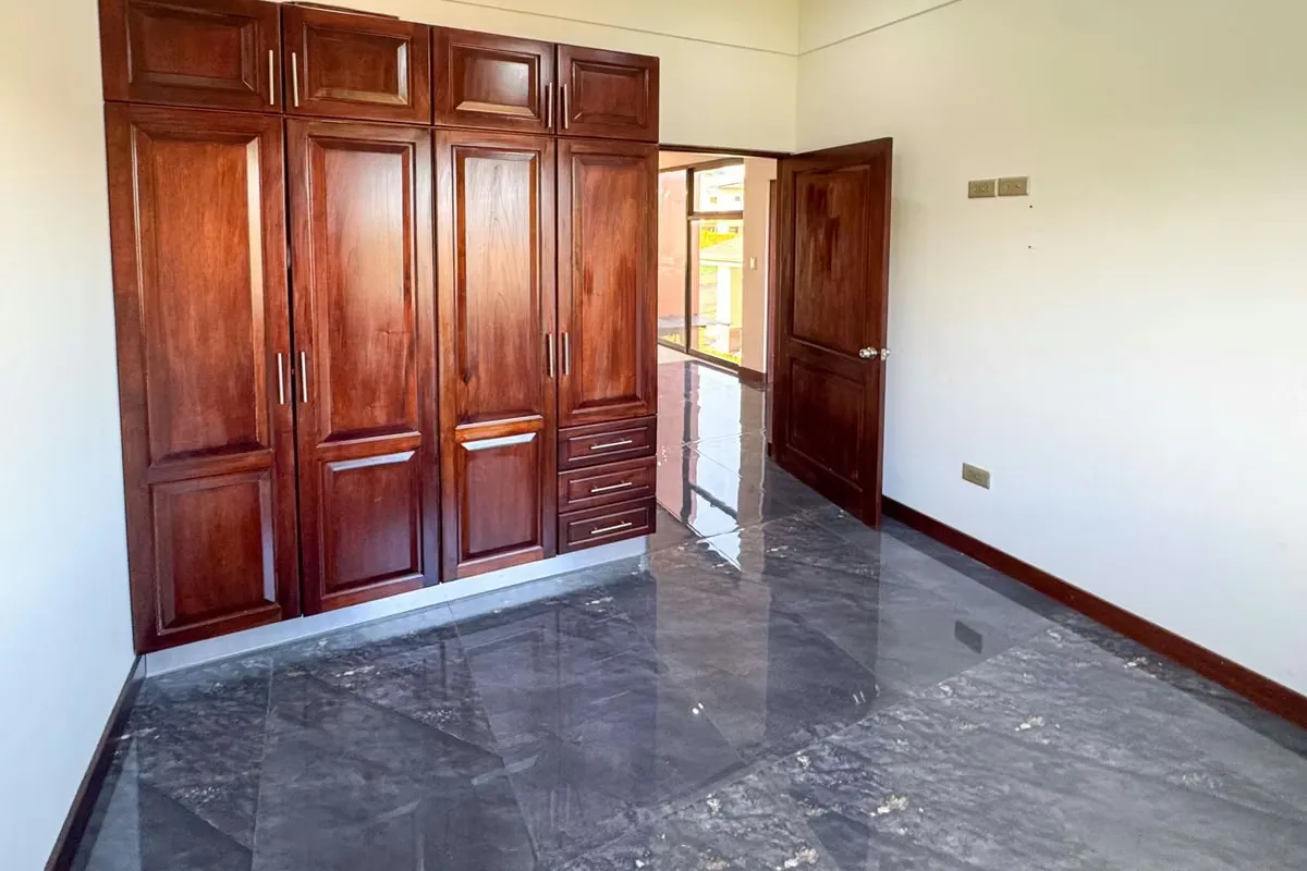 Esta increíble casa en venta está ubicada en el exclusivo Condominio Tierras de Café en Ulloa ..., photo 2