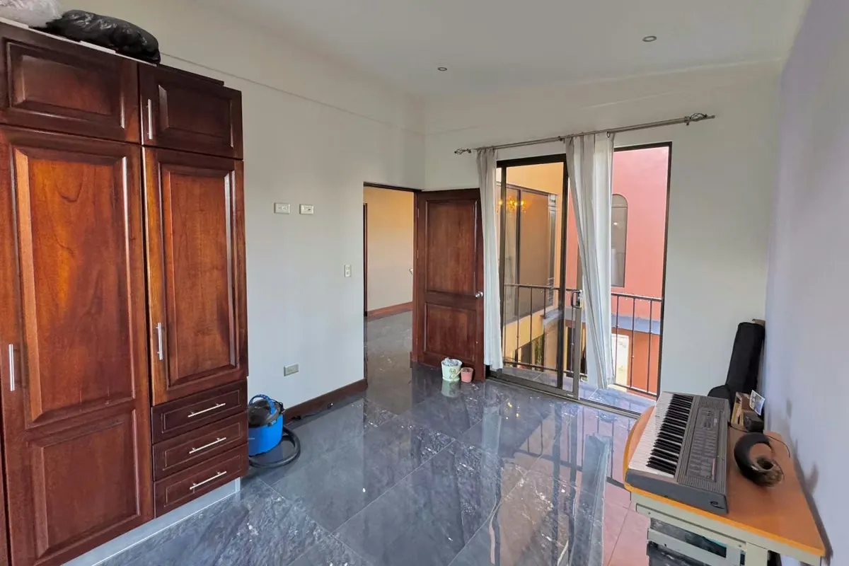Esta increíble casa en venta está ubicada en el exclusivo Condominio Tierras de Café en Ulloa ..., photo 12