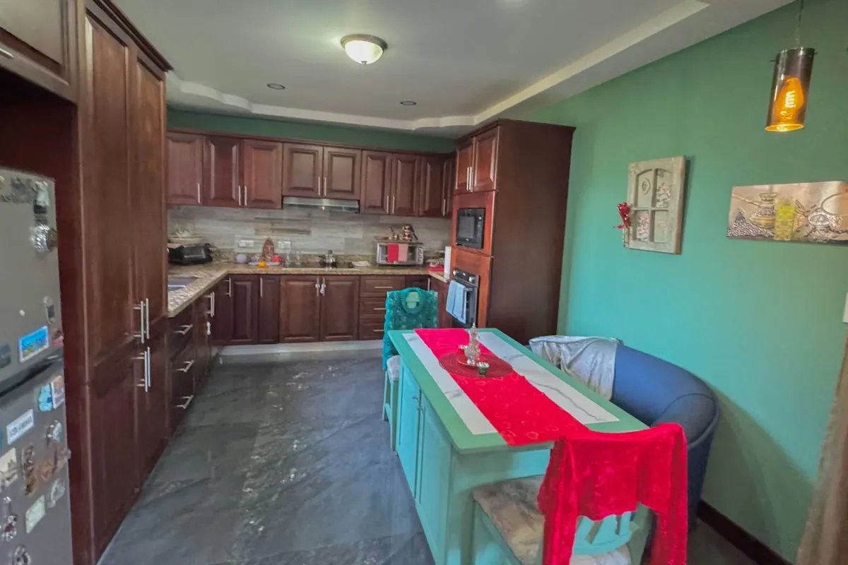 Esta increíble casa en venta está ubicada en el exclusivo Condominio Tierras de Café en Ulloa ..., photo 5