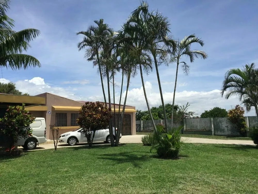 Venta de amplia propiedad de uso mixto ubicada en Llorente de Flores, Heredia. Se ubica a 10 minutos del aeropuerto Juan Santamaria. El uso de suelo es de tipo mixto, residencial y ..., photo 11