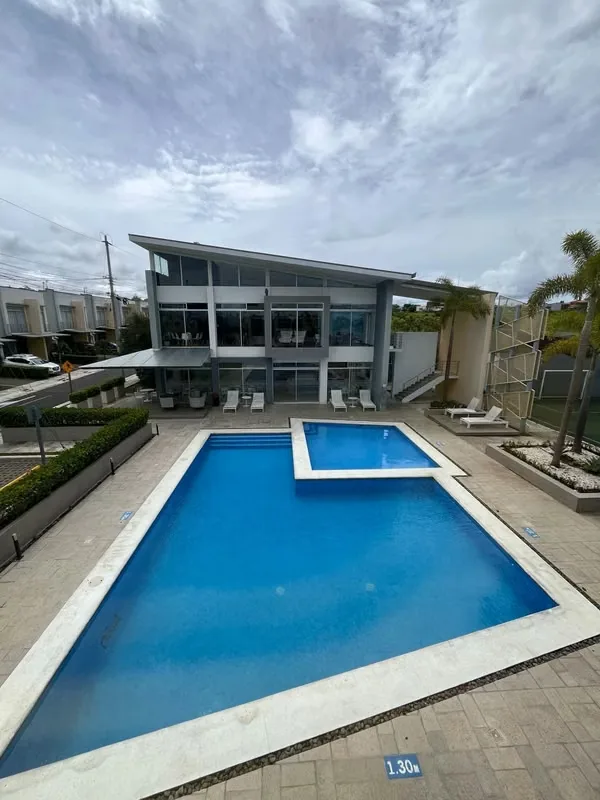 SE VENDE CONDOMINIO HEREDIA SAN PABLO