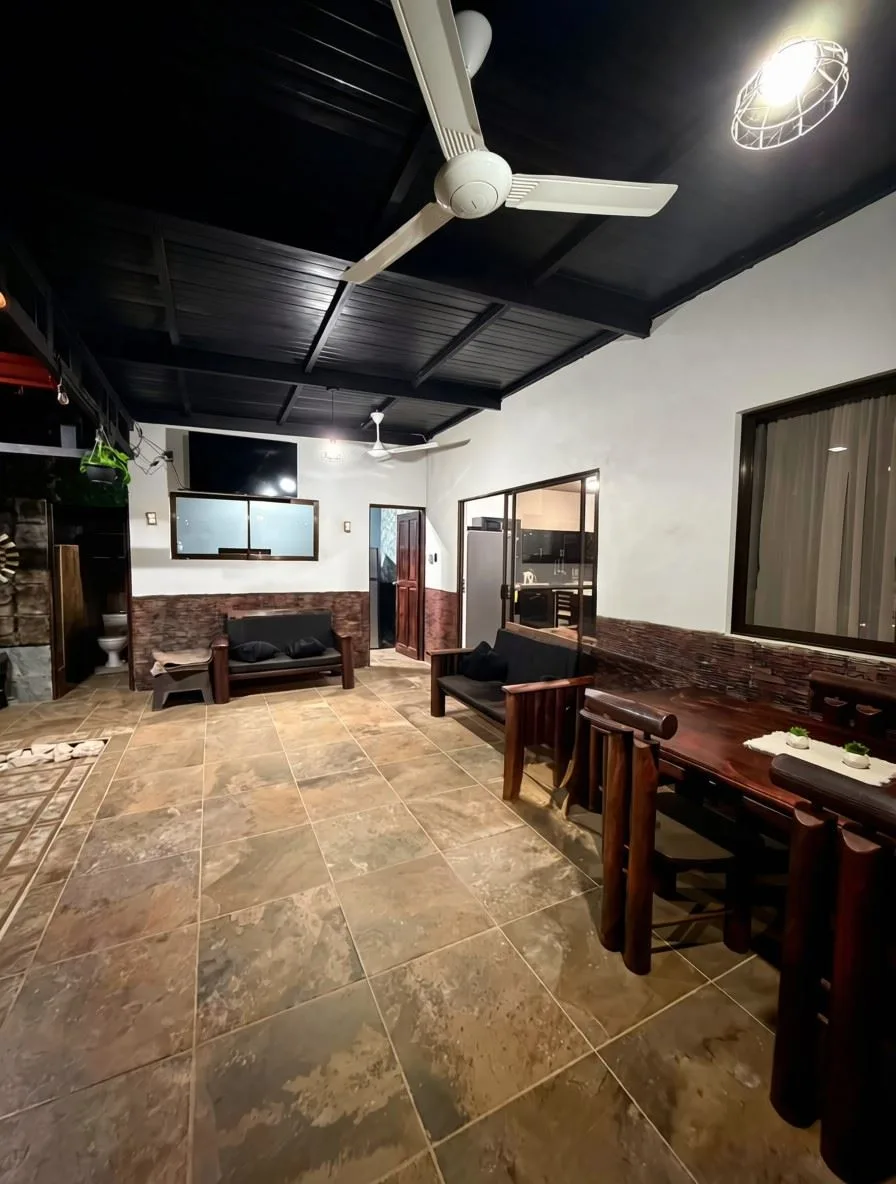 HOUSE C&amp;C HOJANCHA | Price Reduced!, photo 3