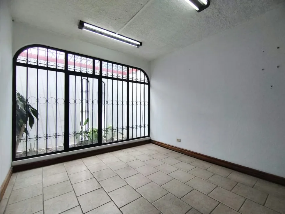 Propiedad en alquiler con uso de suelo mixto – Ideal para negocio o empresa, photo 11