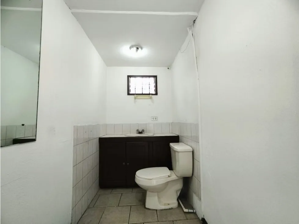 Propiedad en alquiler con uso de suelo mixto – Ideal para negocio o empresa, photo 10