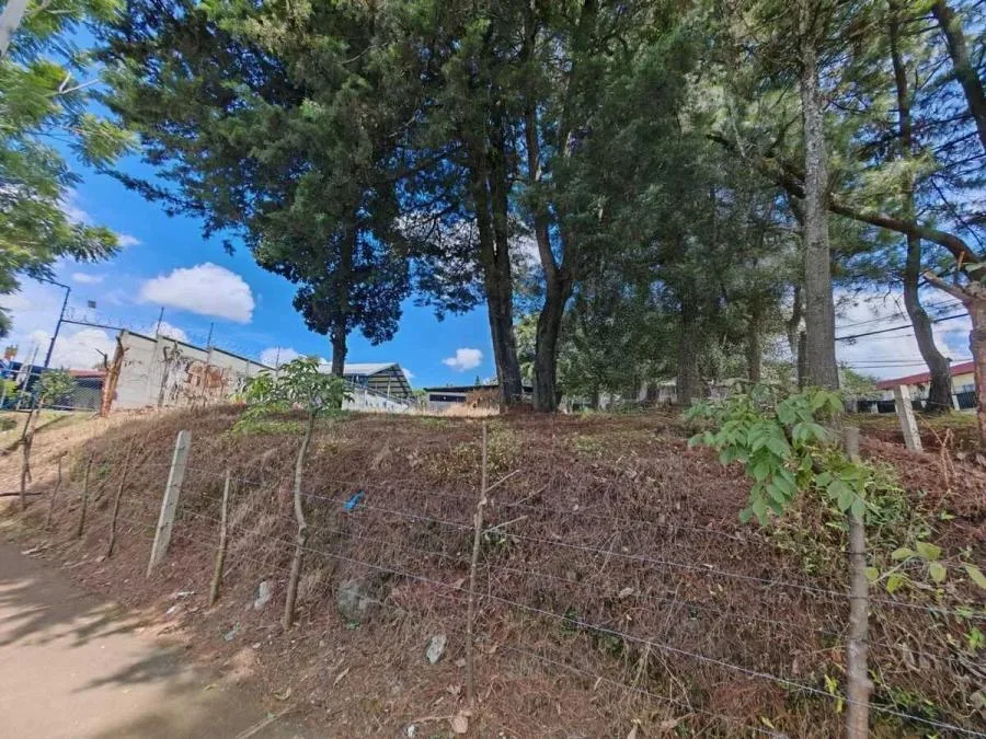 Venta de Lote con uso mixto en vía principal, Curridabat US$ 462,000 #UK5848 - Venta en Curridabat, photo 3