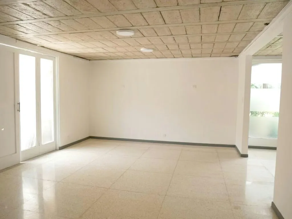Investment Opportunity: Mixed-Use Property for Sale in Los Yoses, photo 13