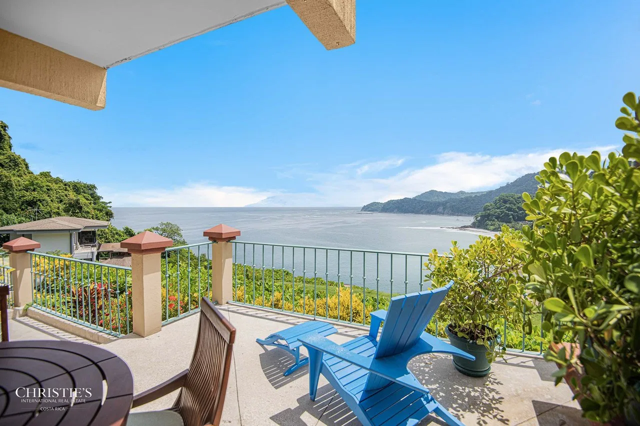 Oceanview Apartment in Faro Escondido — Private Living, Owners Only