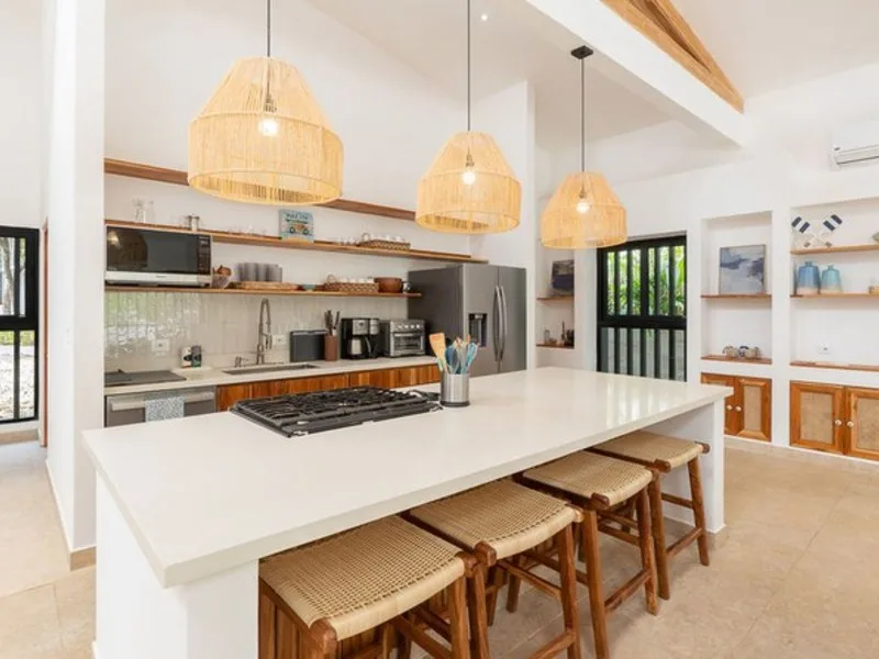 5 Bed Single Family Homes For Sale in Playa Grande, photo 12