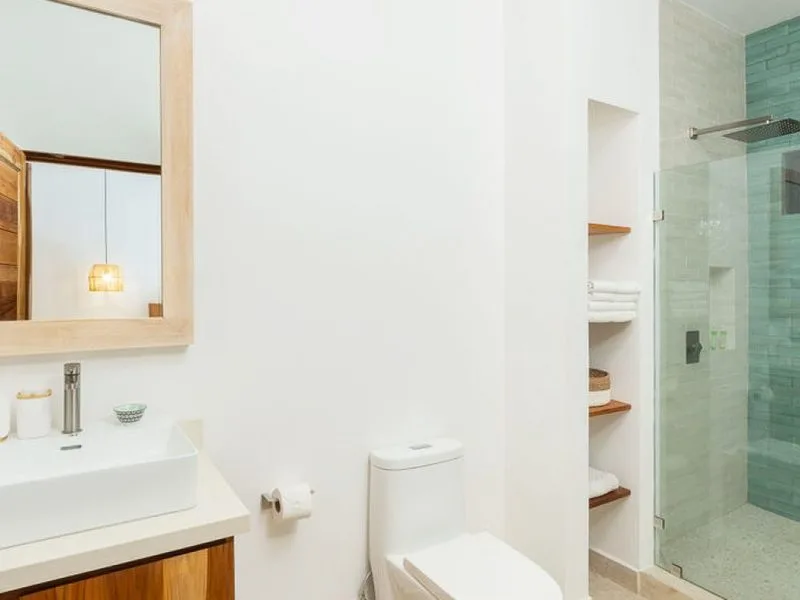 5 Bed Single Family Homes For Sale in Playa Grande, photo 13