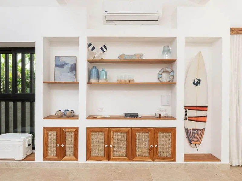 5 Bed Single Family Homes For Sale in Playa Grande, photo 8