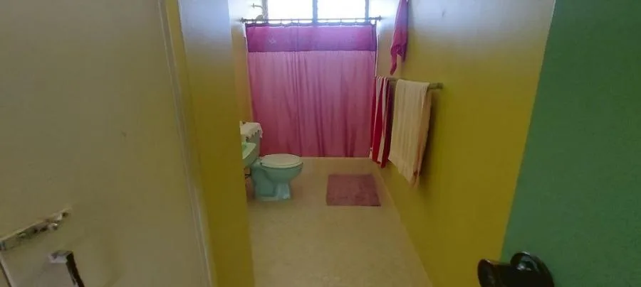 Venta de Amplia Casa en Montes de Oca, San José. RAH 26-827 NEGOCIABLE - Venta en Montes de Oca, photo 7