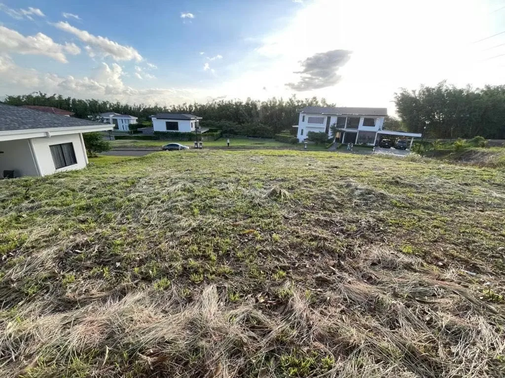 Vendo lindo lote en Condominio Espavel, photo 3