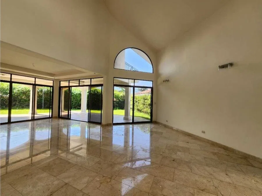 Ganga alquiler en Valles del Sol $3500