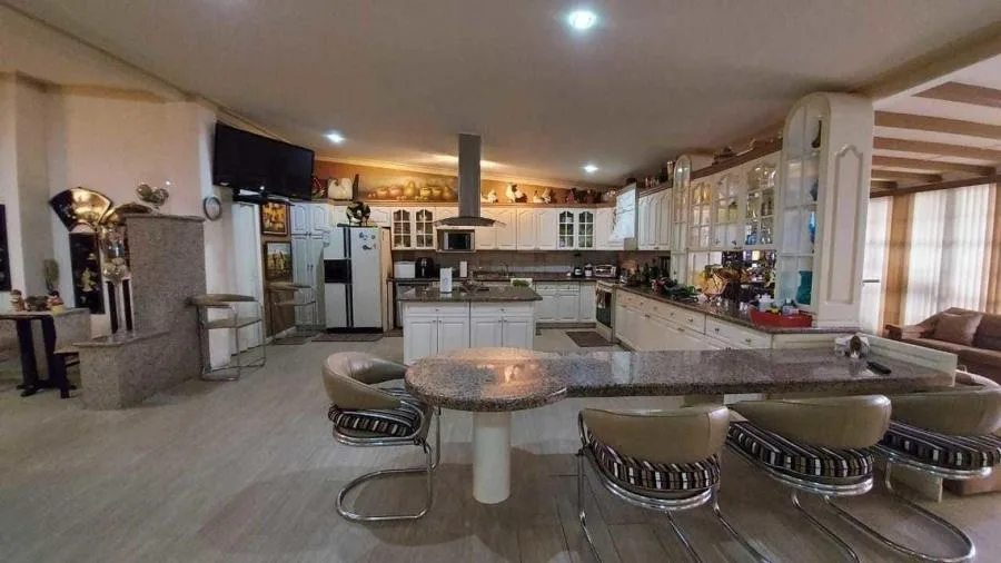 Viva en su propio paraíso en esta majestuosa casa  RAH 23-998 - Venta en Curridabat, photo 7