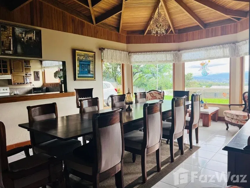 4 Bedroom House for Sale at Los Angeles San Rafael for $1,100, photo 2