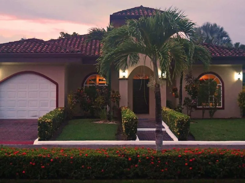 3 Bed Single Family Homes For Sale in Bejuco, photo 2