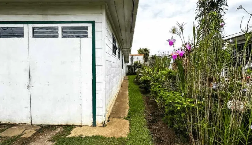 *Lot with potential for development, whether low-density or commercial., photo 4