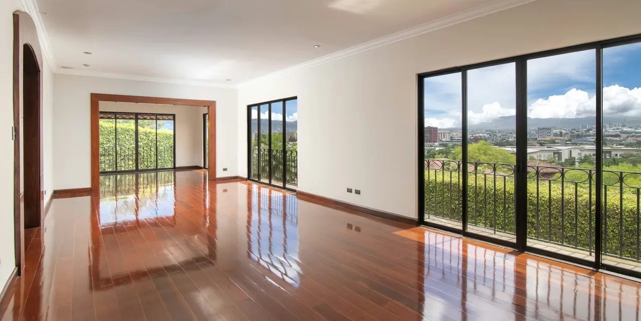 4BR Home in Escazu Cerro Alto - Mountain View - Garden Terrace
