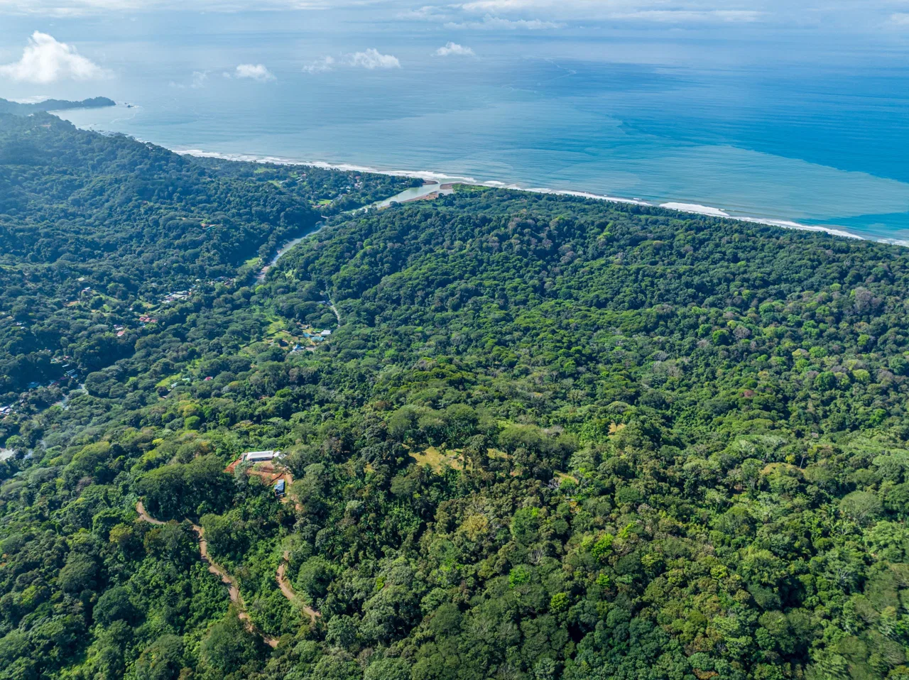 DEVELOPMENT PROPERTY WITH OCEAN VIEWS NEAR TO DOMINICAL – 86 ACRES, photo 5