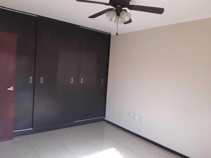 Venta de Casa en Santa Ana Para inversionista Precio: 210.000 $ MGA - Venta en Santa Ana, photo 3