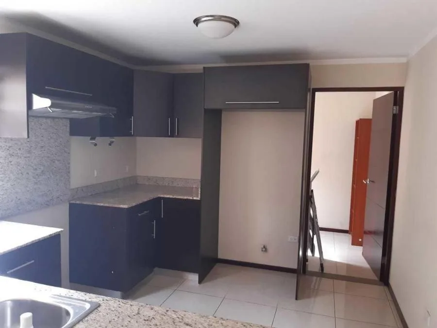 Venta de Casa en Santa Ana Para inversionista Precio: 210.000 $ MGA - Venta en Santa Ana, photo 4