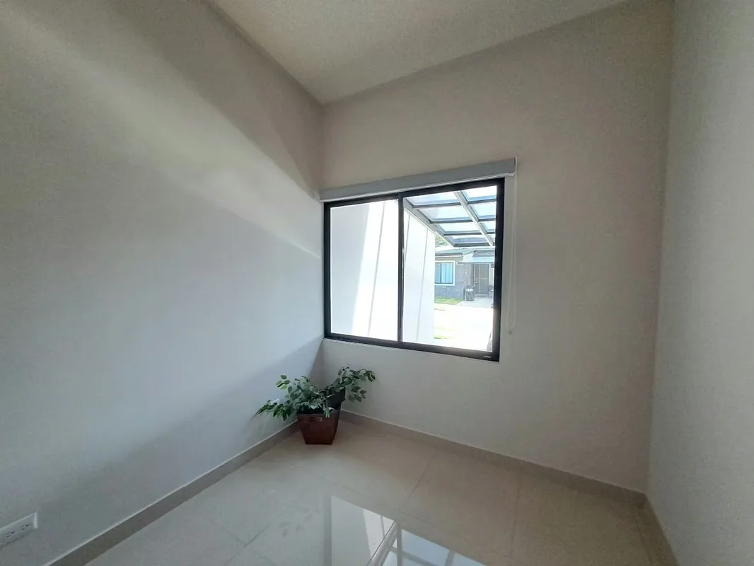 *Una sola planta - Lindora - Jardín, photo 11