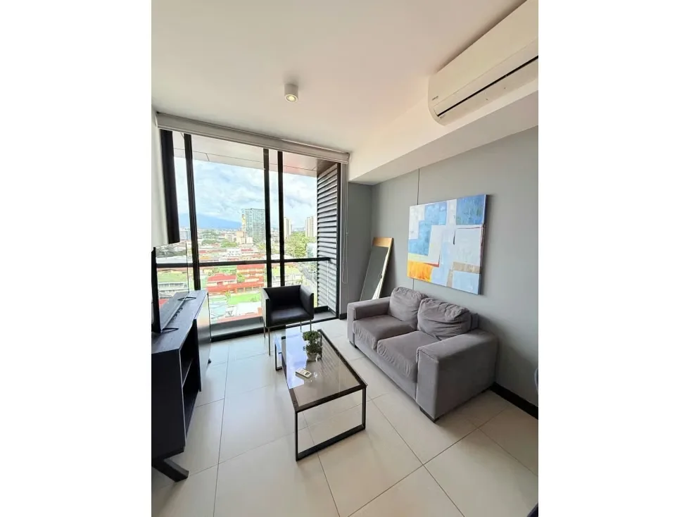 Apartamento amueblado en alquiler en Torre Rohrmoser, ubicado en un piso 10 y con una excelente distribución que aprovecha muy bien cada espacio. Cuenta con 1 habitación, espacios ...