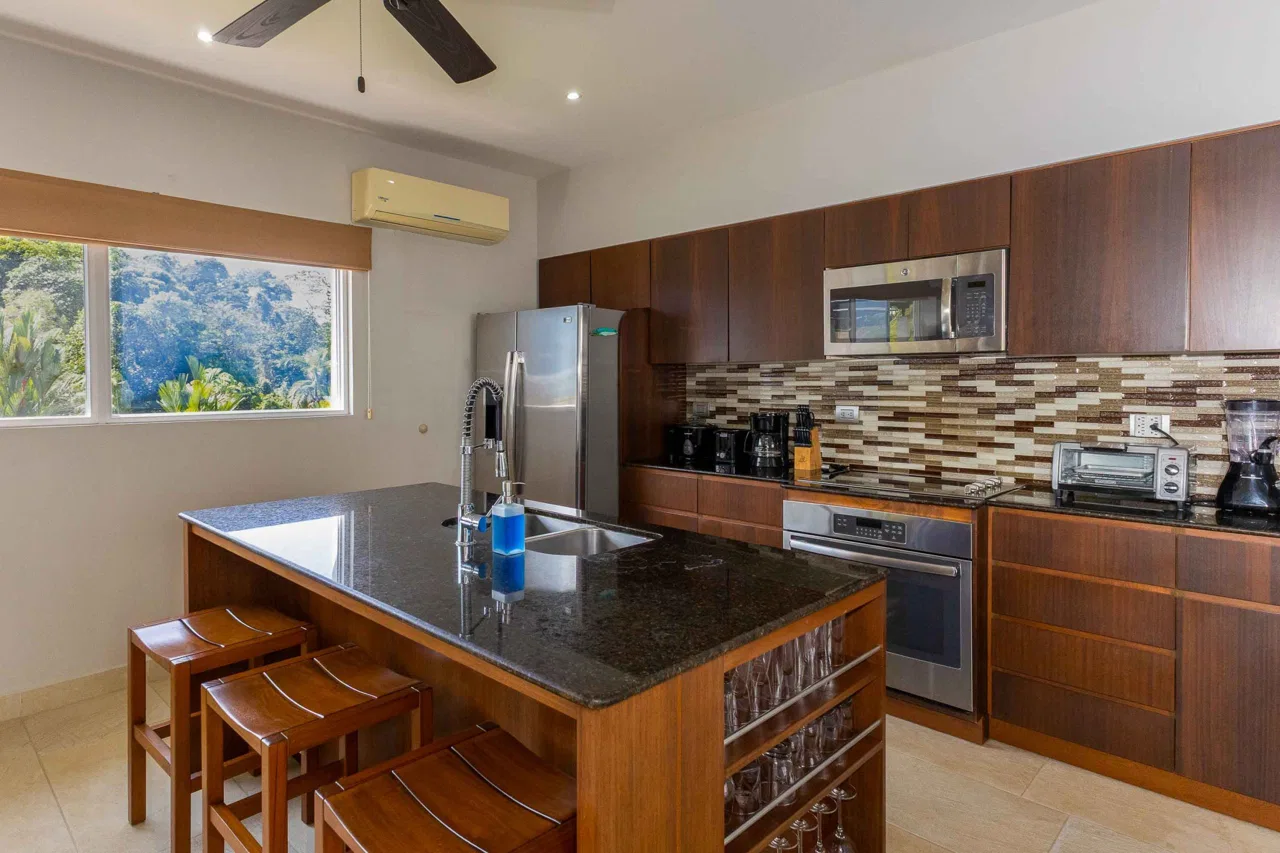 TURNKEY 2-BEDROOM VILLA WITH PRIVATE POOL IN GATED COMMUNITY NEAR PLAYA HERMOSA, photo 11