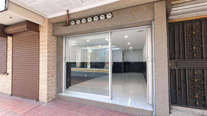 Alquiler de Local Comercial en Heredia-Centro. RAH 27-868 - Alquiler / Renta en Heredia