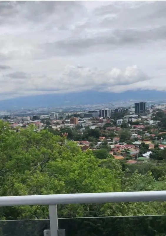 Viva en un lugar de fácil acceso con vista a la ciudad, photo 6