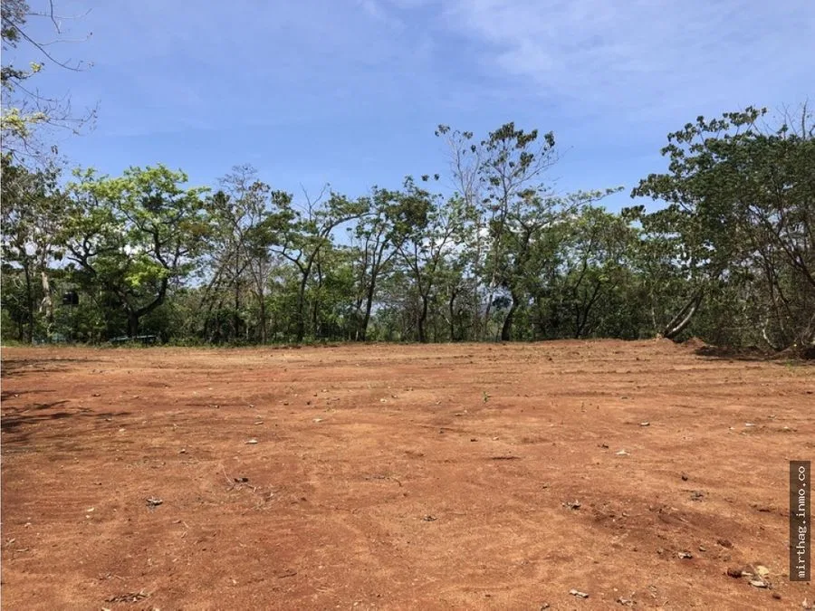 Valley and Ocean View Lot
