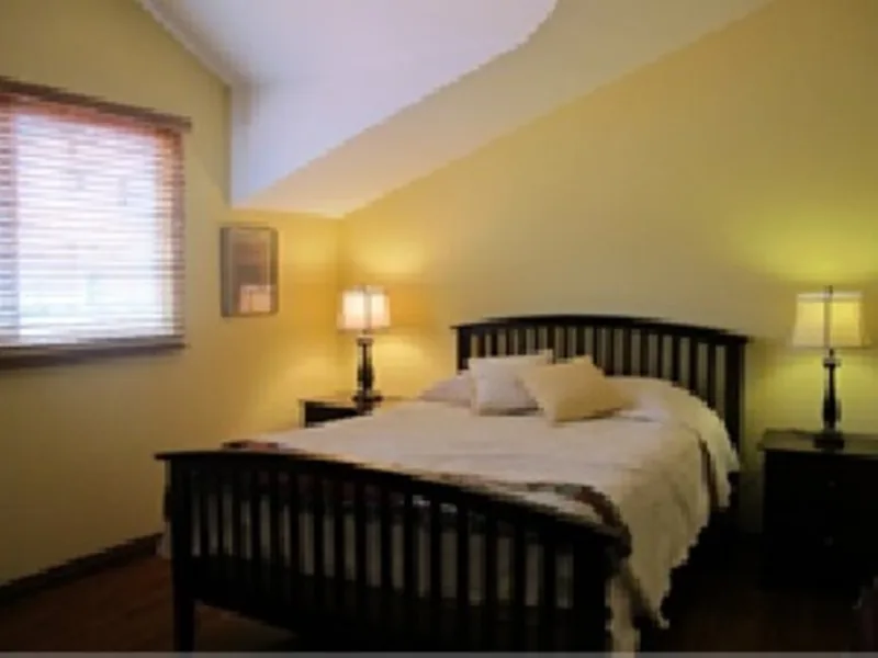 4 Bed Single Family Homes For Sale in Santa Ana, photo 3