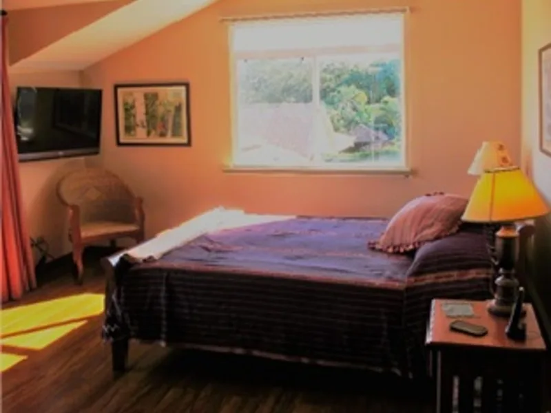 4 Bed Single Family Homes For Sale in Santa Ana, photo 10